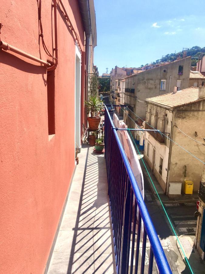 Appart Central A Sete Avec Balcon Экстерьер фото