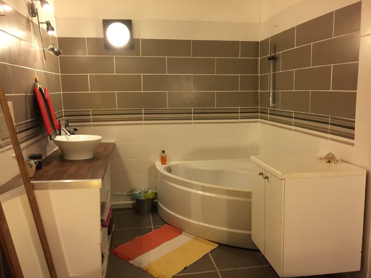 Appart Central A Sete Avec Balcon Экстерьер фото